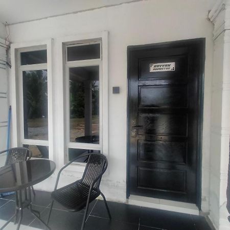 Ar Homestay & Roomestay Merlimau Exterior foto